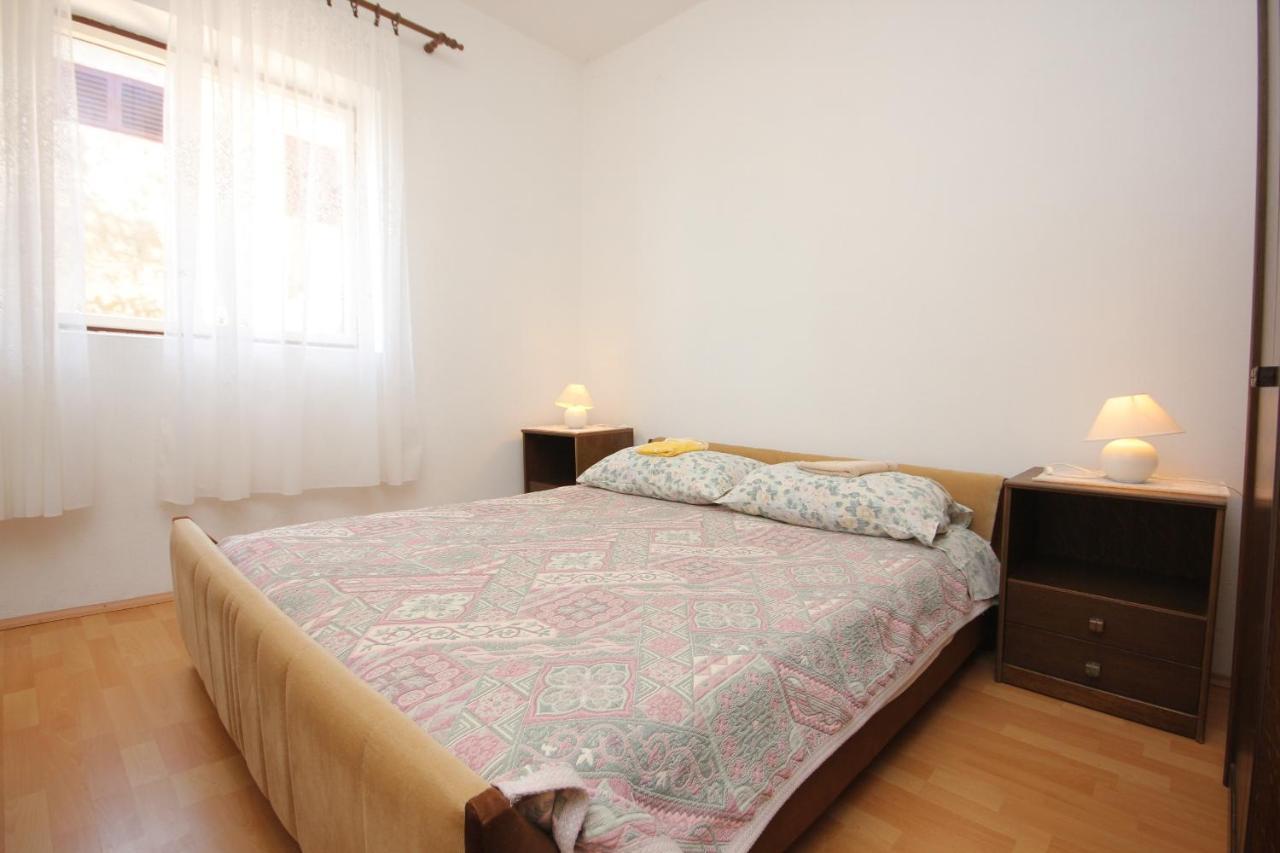 Apartment Savar 8079A Brbinj Exterior photo